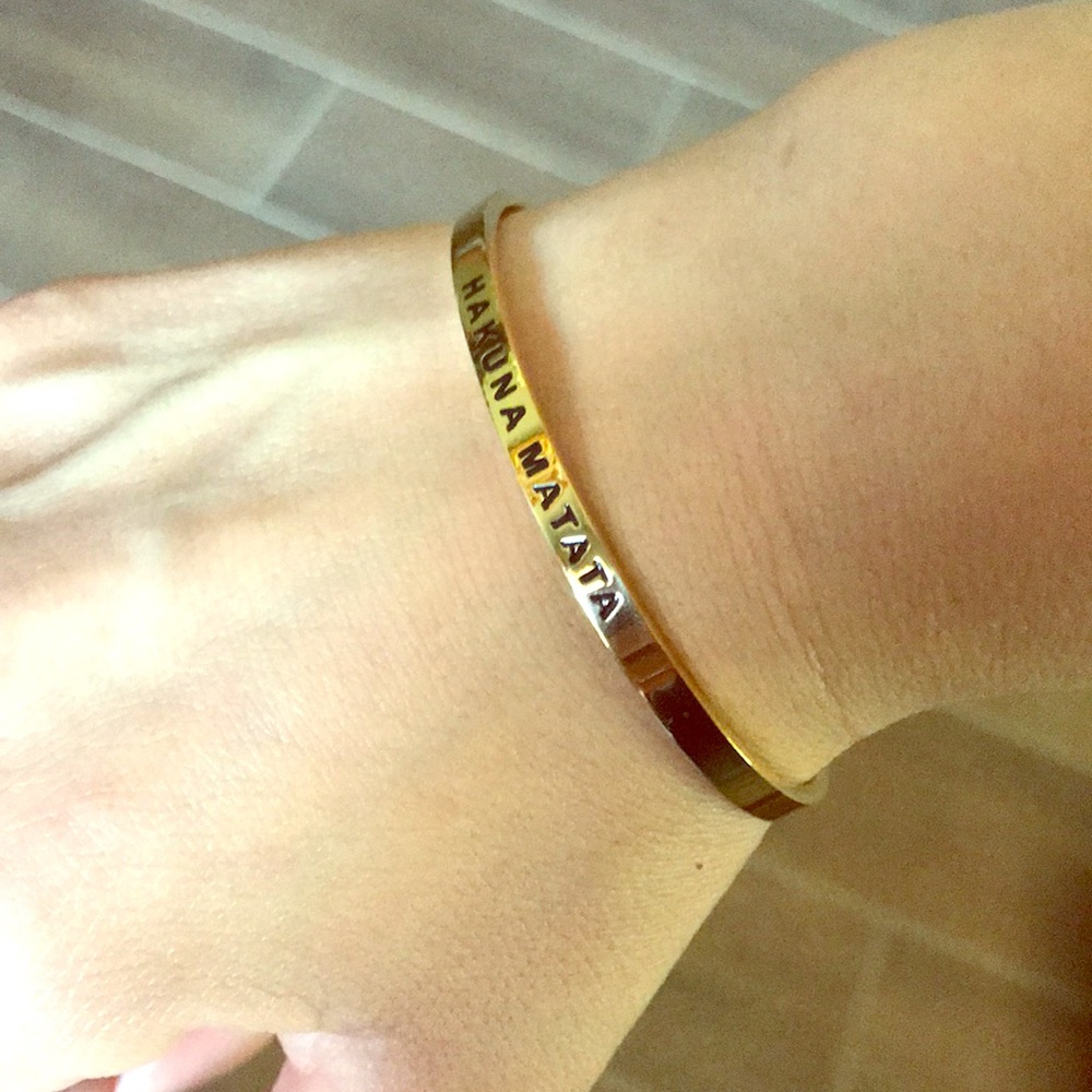 Gold HAKUNA MATATA BRACELET